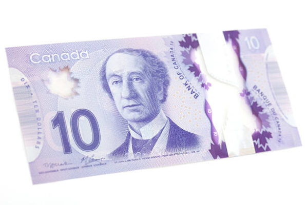 Counterfeit $10 CAD Money